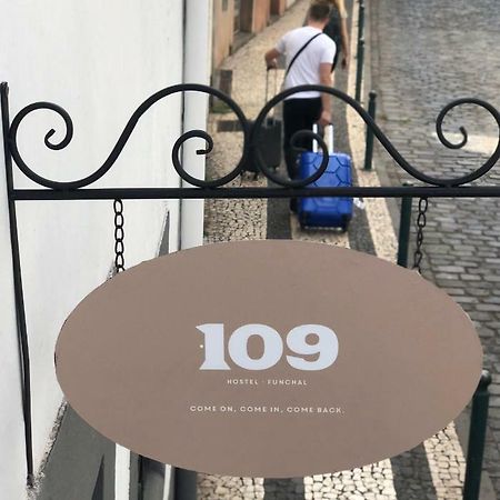 Funchal109 Hostel Фуншал Екстериор снимка