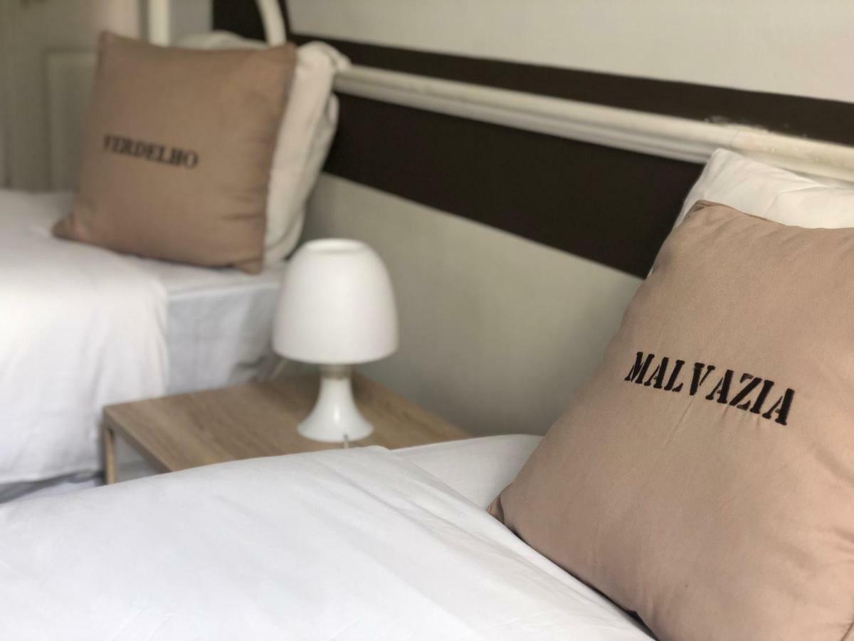 Funchal109 Hostel Фуншал Екстериор снимка